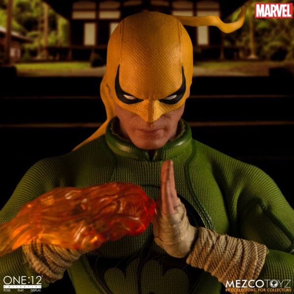 Mezco-Iron-Fist-015.jpg
