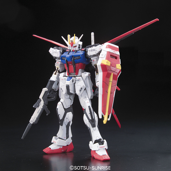Bandai Real Grade (RG) Gundam GAT-X105 Aile Strike